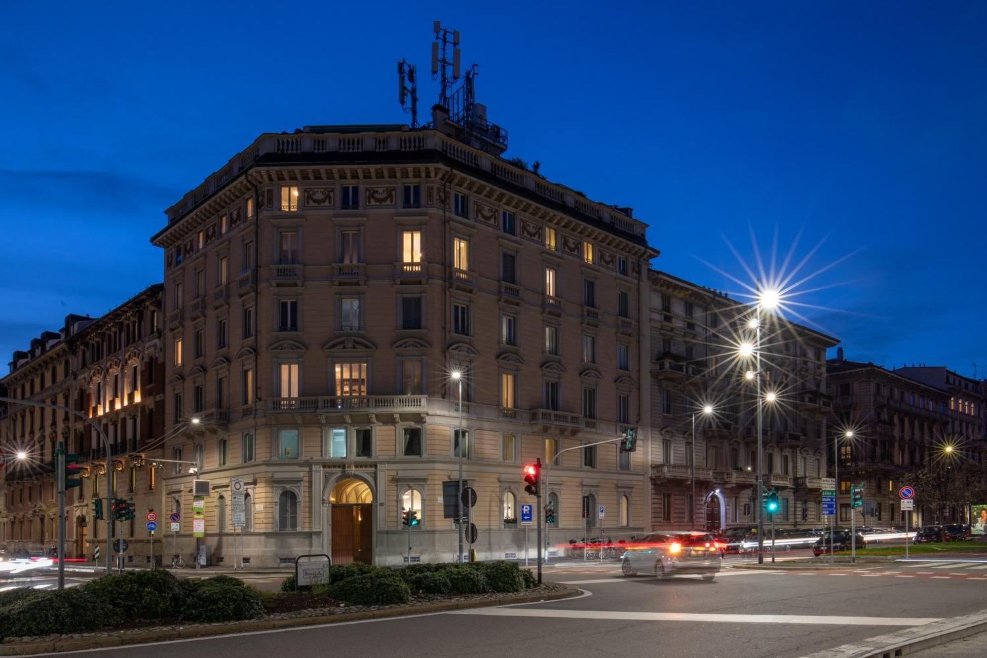 Corso Monforte Suites Mailand Exterior foto